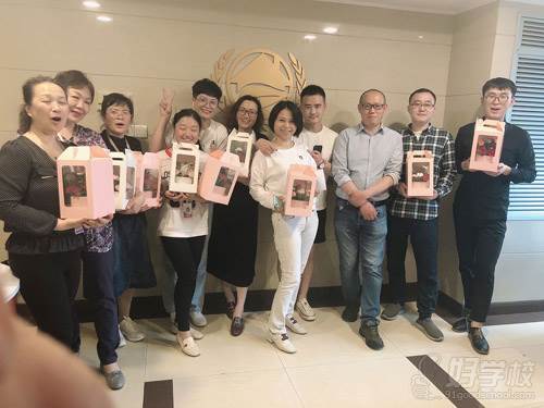上海月拇指母婴学院 师资团队