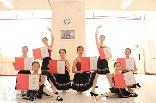 广州纯艺舞蹈学校 学生风采