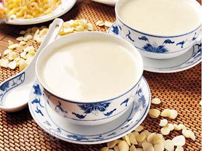 杏仁茶