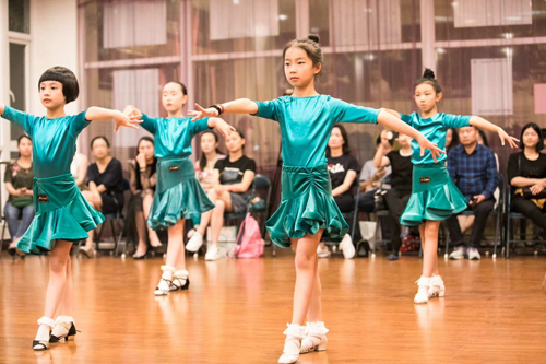 昆明少儿体育舞蹈（拉丁舞、摩登舞）培训课程