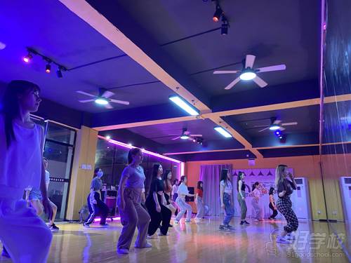 惠州旗舞乐流行舞蹈培训学校 课程教室