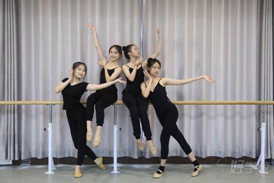 广州德艺舞蹈培训中心 学员合照