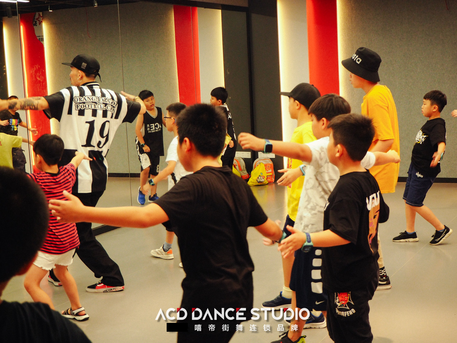 福州幼儿萌芽街舞培训班