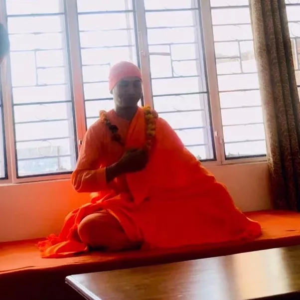 SwamiPurnananda  （斯瓦米.普尔纳南达） 