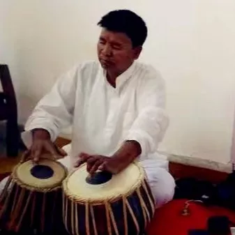 印度瑜伽理疗名师    OjaIbomcha  （奥扎老师）  