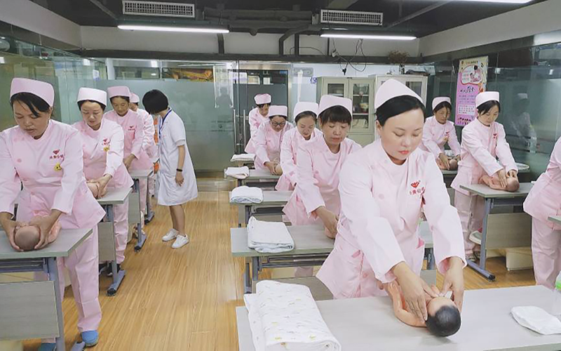 武汉母婴护理师高级月嫂培训课程