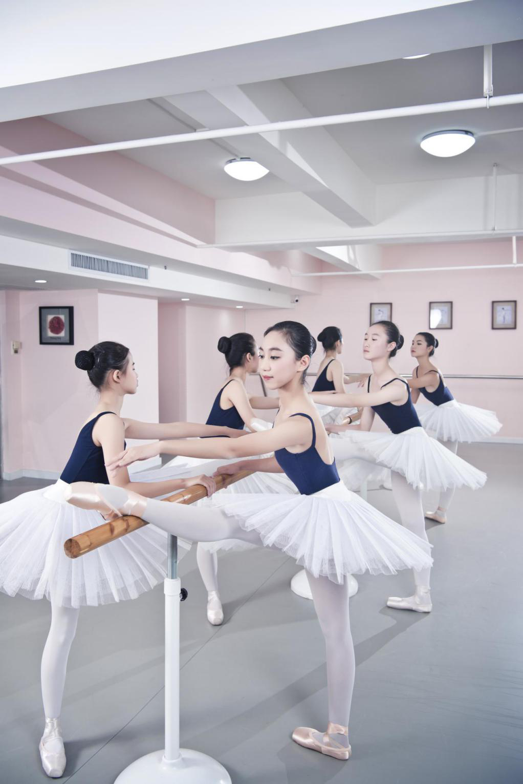 广州北京舞蹈学院芭蕾舞八级考级班