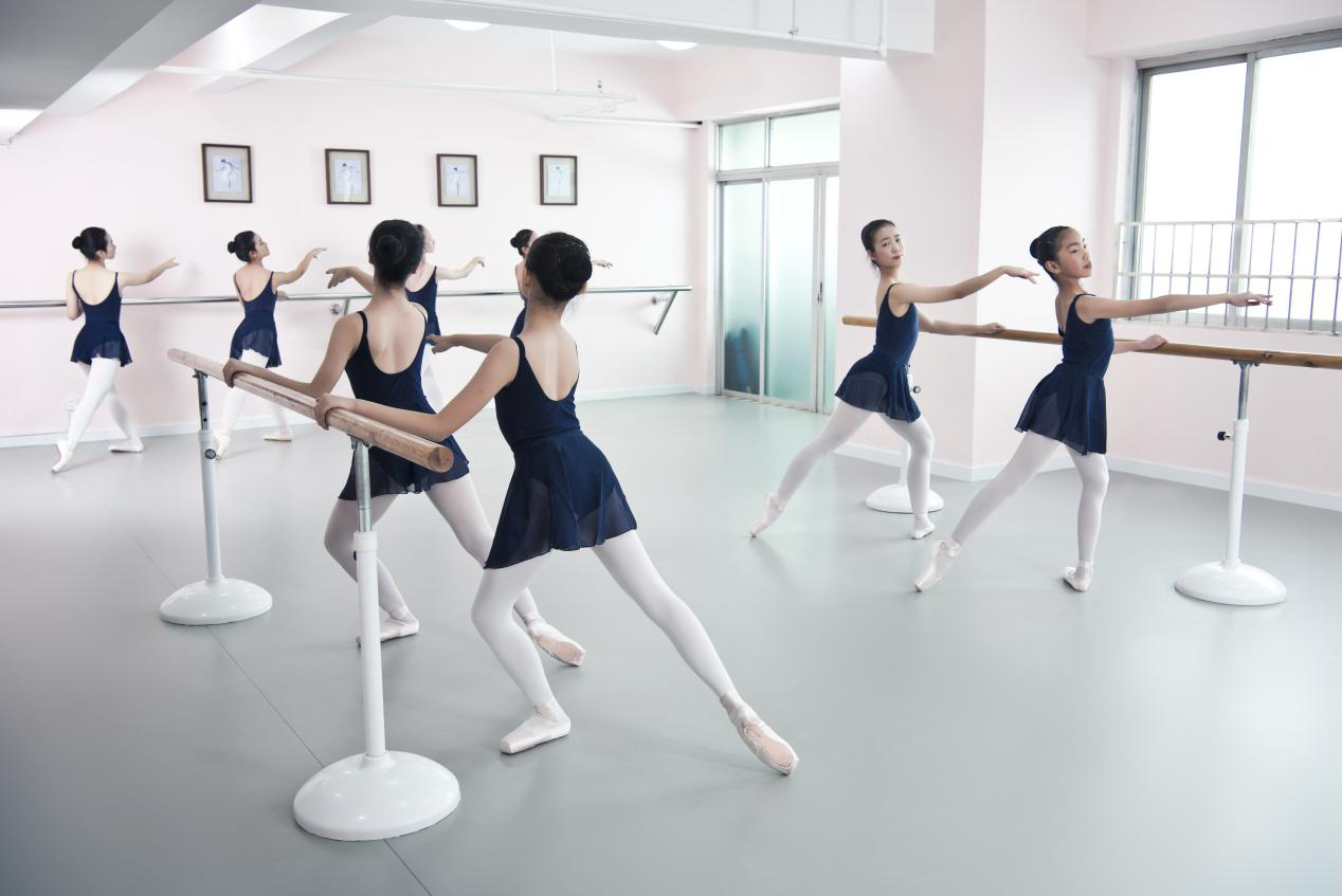 广州北京舞蹈学院芭蕾舞七级考级班