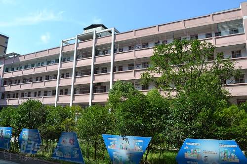 桐城海峡高级技工学校图片