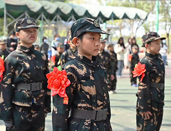 广州青少年14天军事成长训练营