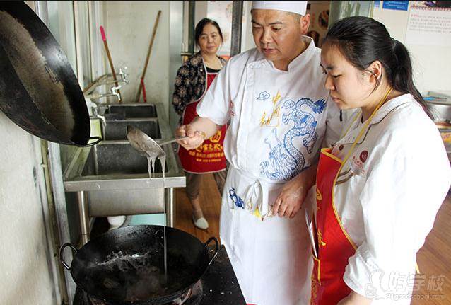 淮南牛肉湯 教學(xué)現(xiàn)場(chǎng)