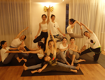 重庆瑜伽一对一私教课程