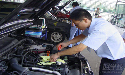 汽车发动机常见故障检查方法