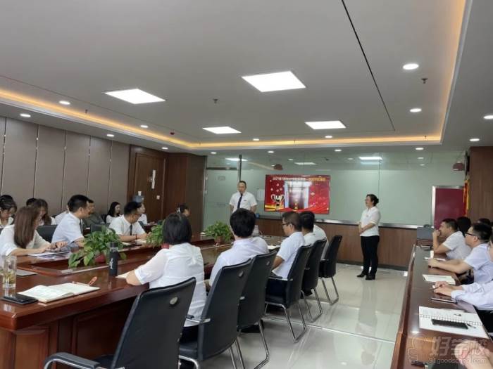 院系分别发言1