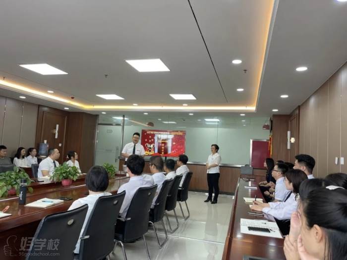 院系分别发言3