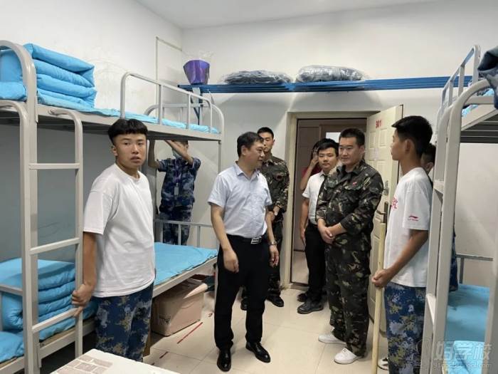 新生宿舍走访2