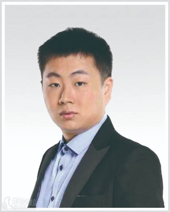 梁偉老師 梁偉老師