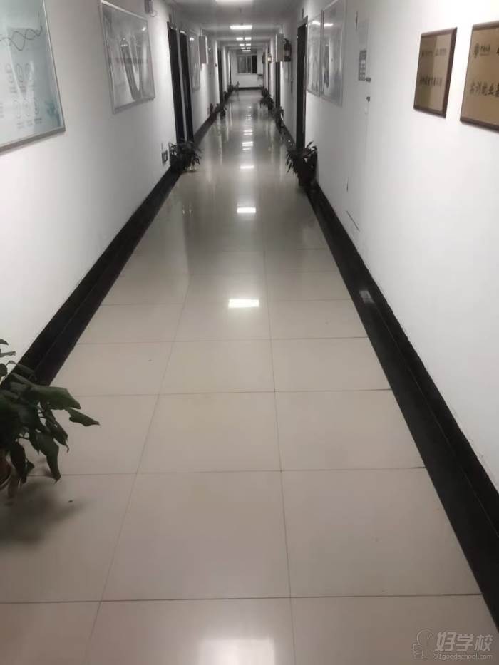 走廊环境