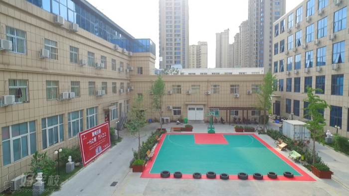 学校运动场