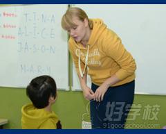 广州纯外教少儿英语一对一上课情形