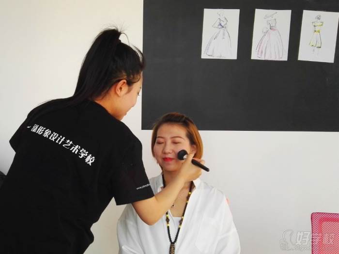 化妆班课程实践 (2)
