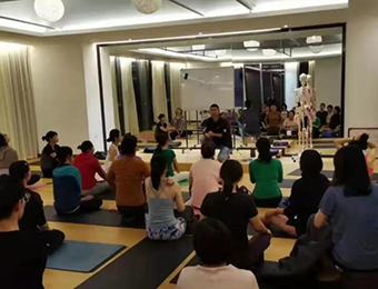 宁波哈他理疗瑜伽教练培训课程