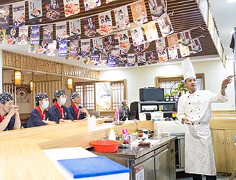 广州时尚日本料理专业教学班