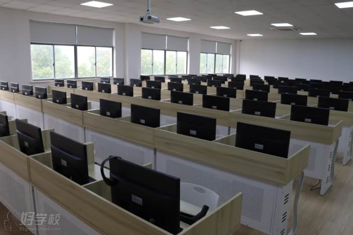 计算机教室环境
