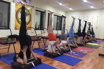 北京全美联盟RYT300瑜伽教练培训班