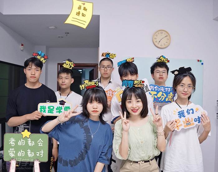 高考日语班毕业合影