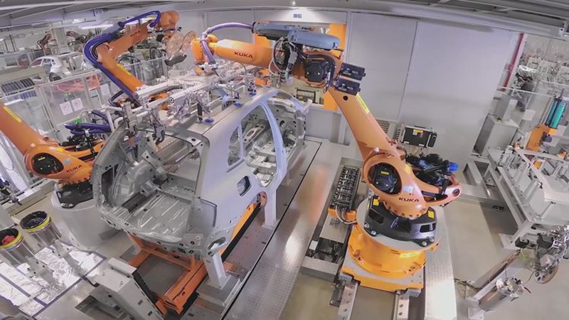 工业机器人用于汽车装配