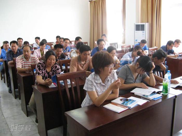 上海众南教育 教学环境