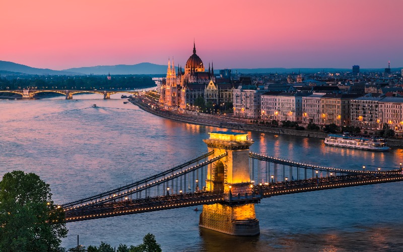 西安匈牙利本硕一站式留学服务