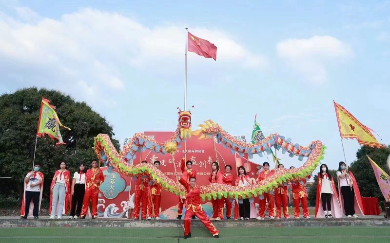 中國龍鼓團(tuán)建活動項目