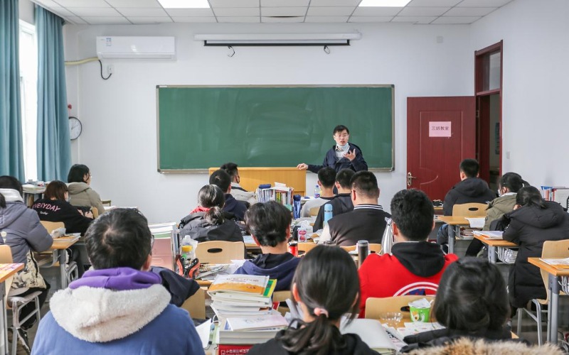北京高考复读全日制精品班