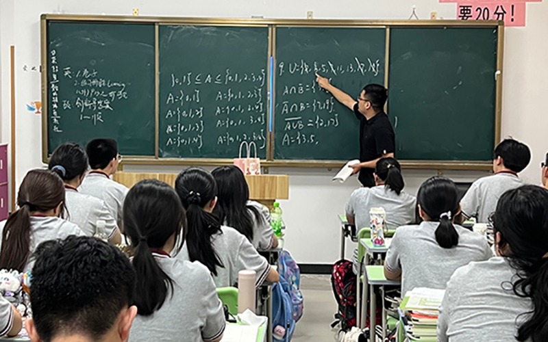 上海日本留學(xué)申請服務(wù)項(xiàng)目