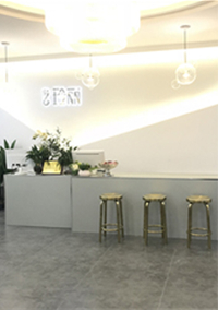 玲丽化妆培训学校