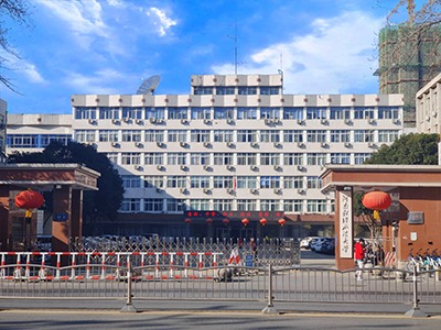 走進鄭州播優(yōu)私塾，如畫校園環(huán)境開啟夢幻求學(xué)之旅