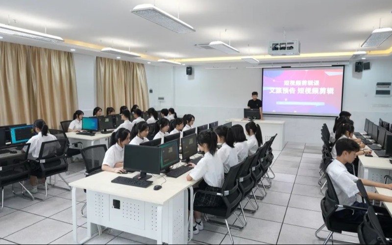 英藍中等職業學校電子商務專業長沙招生簡章
