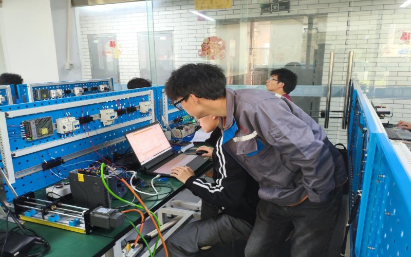 成都汇川PLC编程项目培训班