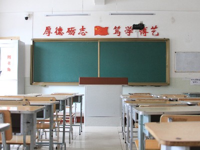 2025年高考復讀一年多少錢？影響因素有哪些？