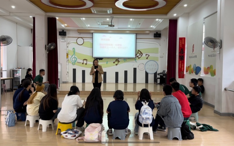 廣州樹同封閉式青少年心理輔導(dǎo)訓(xùn)練營(yíng)