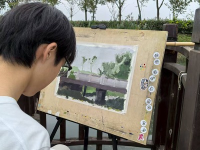 快來看看覺繪畫室戶外活動寫真現(xiàn)場！