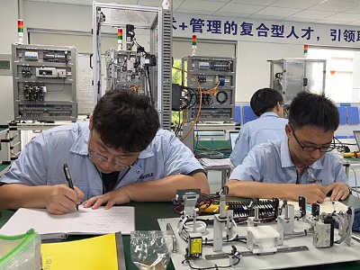 直擊羽川工業(yè)自動(dòng)化培訓(xùn)機(jī)構(gòu)教學(xué)現(xiàn)場(chǎng)！