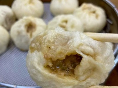 食为先东莞学老面小笼包做法配方揭秘！