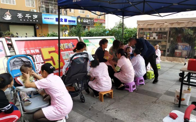 南宁专业母婴护理月嫂培训班