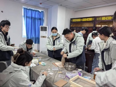 石学敏中医培训学校师生风采展示