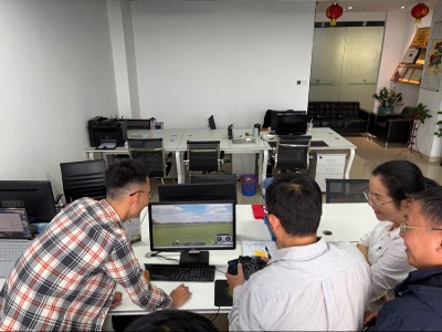 深圳润恒无人机培训中心教学现场展示