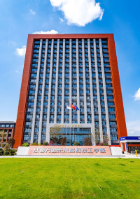 成都万通职业学校