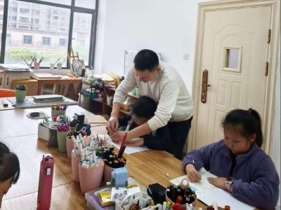 上海三尺培训中心的教学现场怎么样?